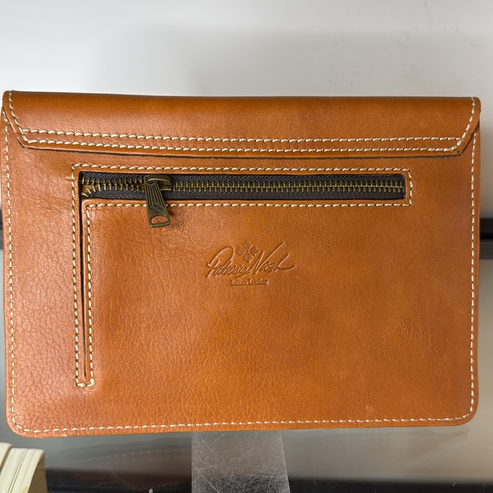 Like New Patricia Nash Tooled Leather Portfolio Florence Brown - Picture 2 of 5